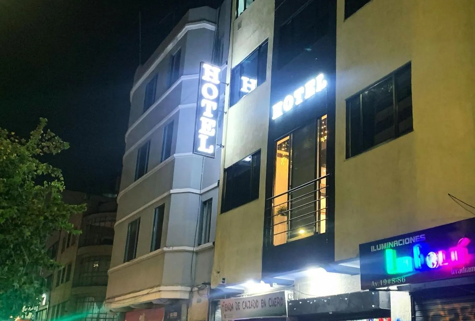 ***  Hotel Urban Center Bogotá Colombia